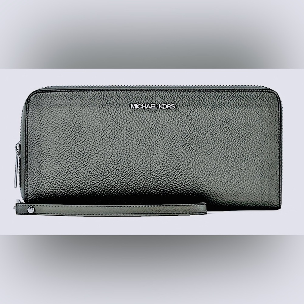 Michael Kors Large Pebbled Saffiano Leather Continental Wallet